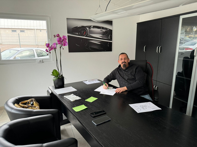 dealer showroom